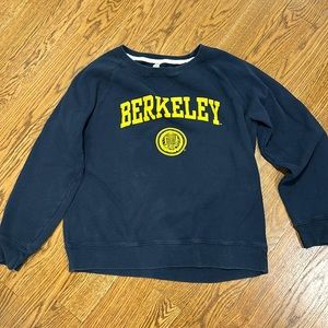 University of California Berkeley  Jansport swester